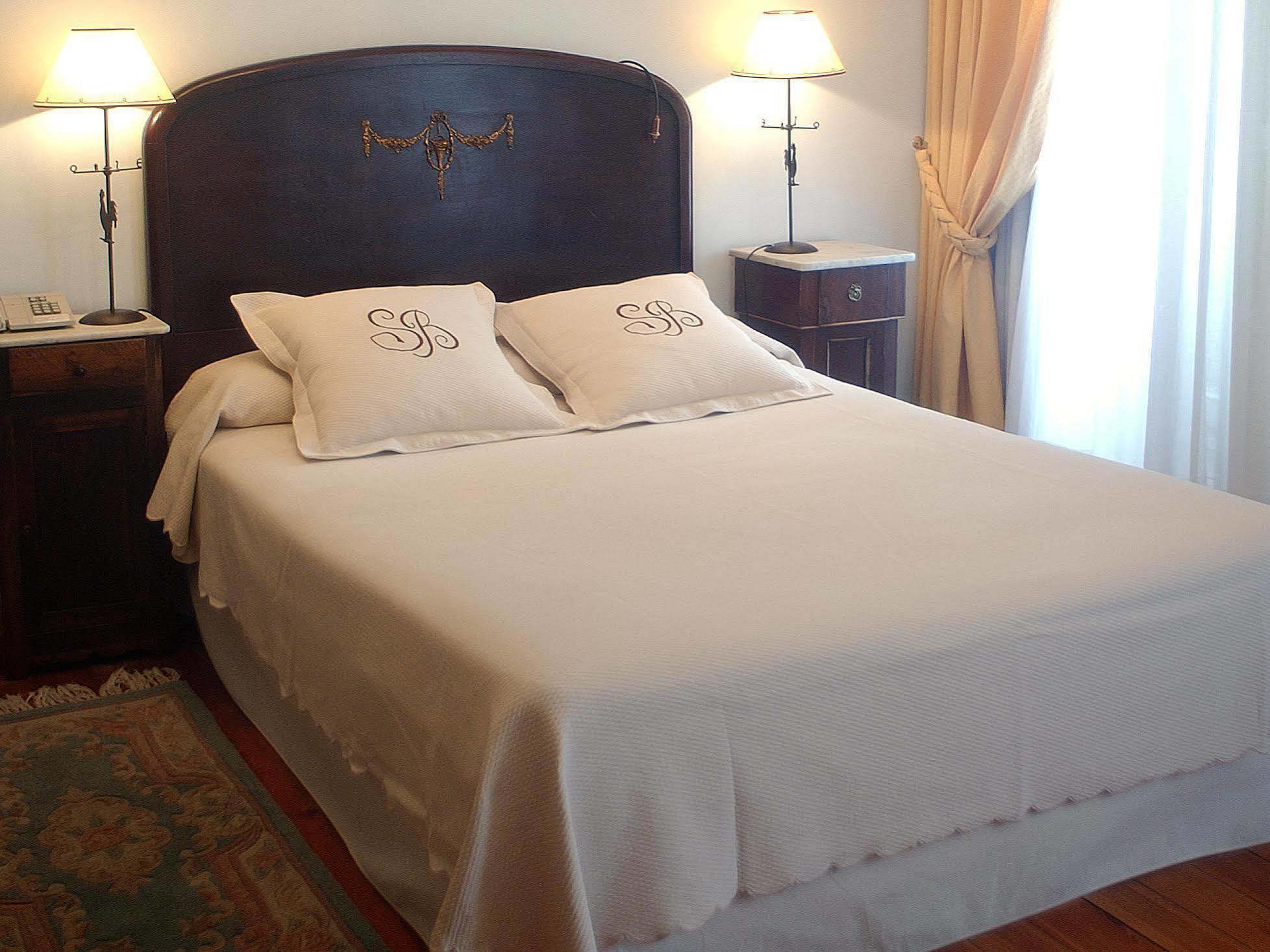Hospederia Senorio De Brinas Hotel Bagian luar foto