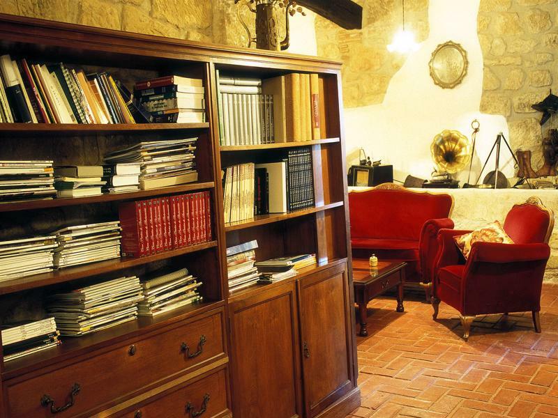 Hospederia Senorio De Brinas Hotel Bagian luar foto